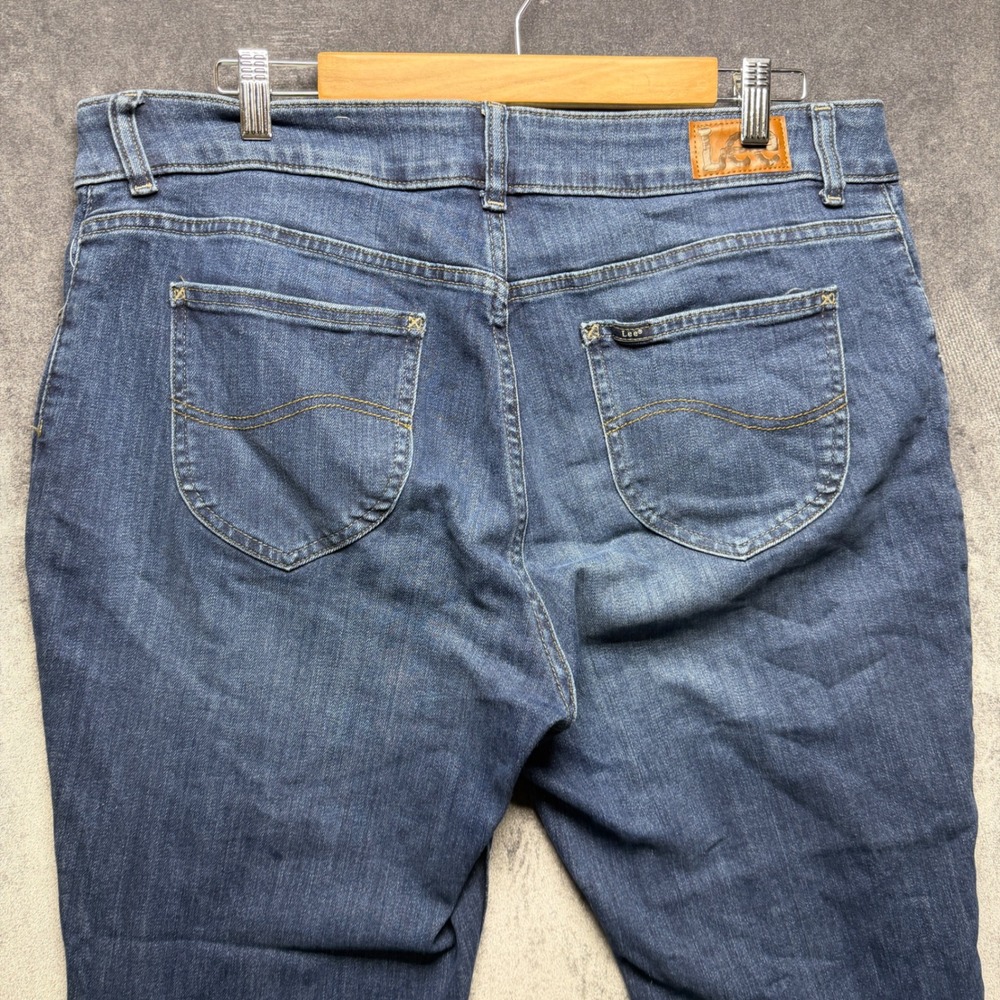 Lee Jeans Womens 18WP Blue Cotton Blend Bootcut Mid Rise Medium Wash Stretch - Picture 9 of 11
